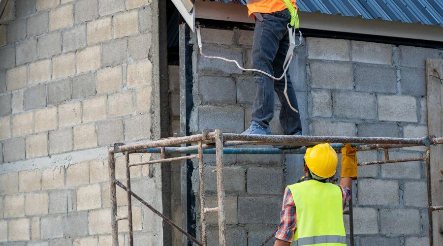 Expert top industrial roofings services in Caulfield, MO